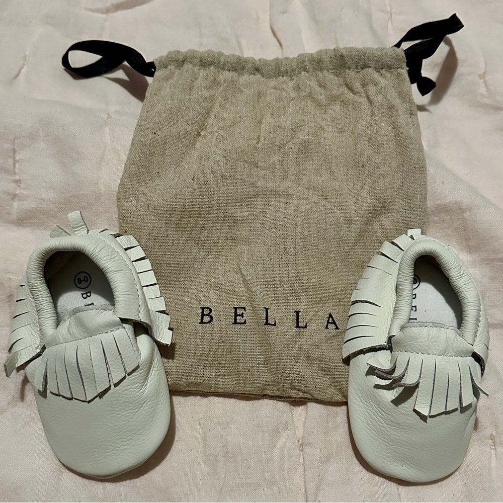Abella Kids White Moccasins